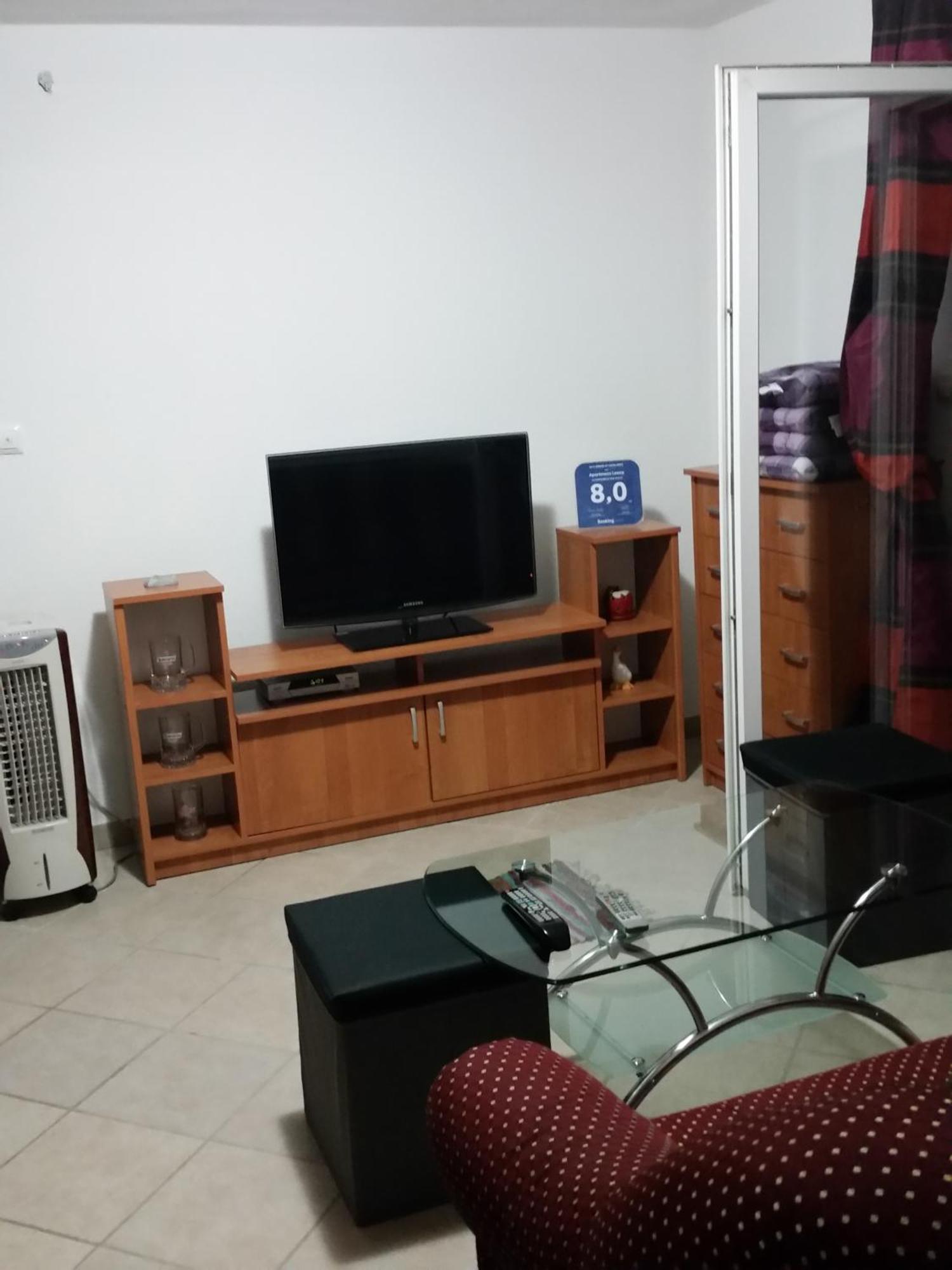 Apartmens Leona Karlobag Quarto foto